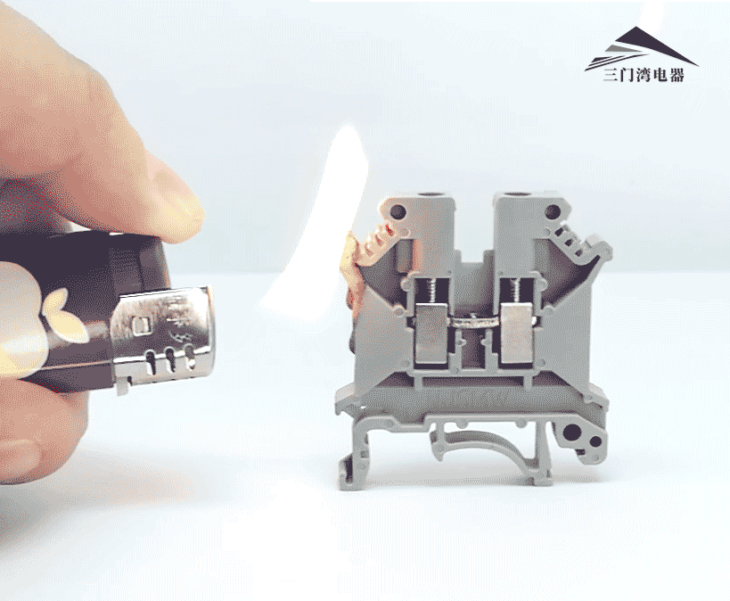 1592963823957233.gif 1592963823957233.gif